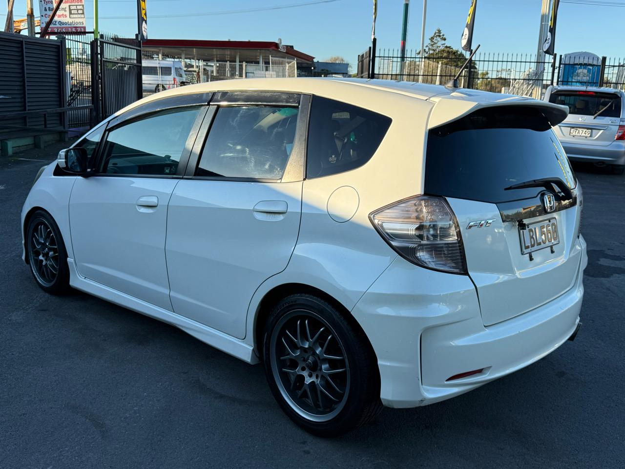 2010 Honda FIT