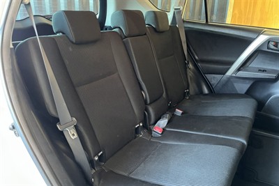 2013 Toyota RAV4 - Thumbnail