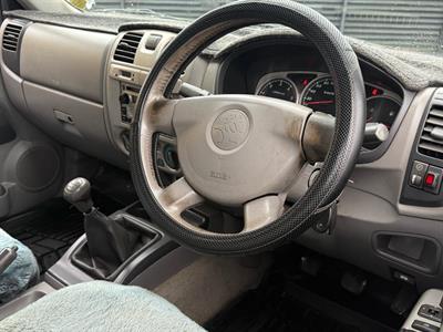 2004 Holden Rodeo - Thumbnail