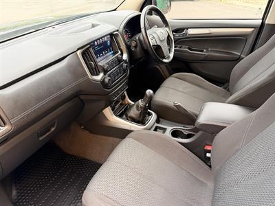 2020 Holden Colorado - Thumbnail