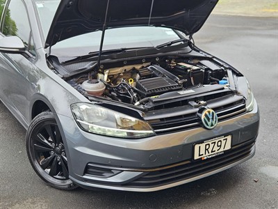 2018 Volkswagen Golf - Thumbnail
