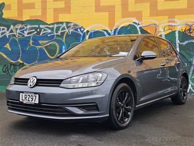 2018 Volkswagen Golf - Thumbnail