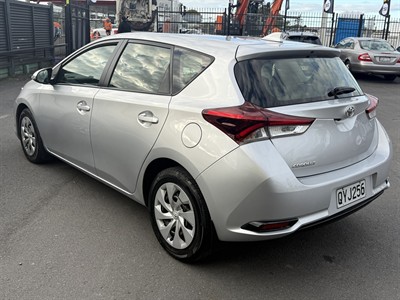 2017 Toyota Corolla - Thumbnail