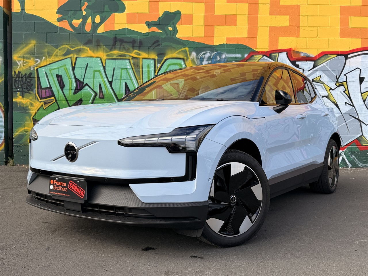 2025 Volvo EX30