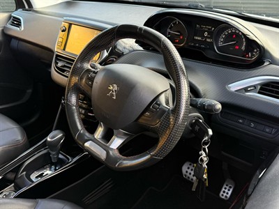 2018 Peugeot 2008 - Thumbnail