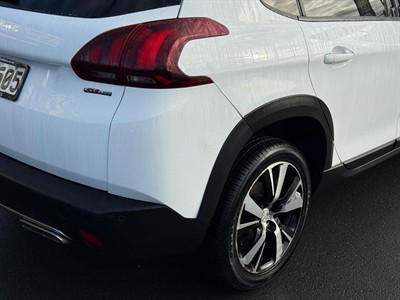 2018 Peugeot 2008 - Thumbnail