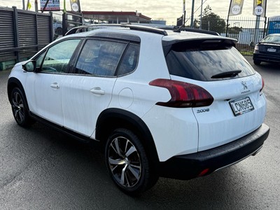 2018 Peugeot 2008 - Thumbnail