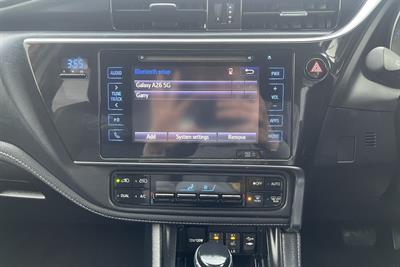 2016 Toyota Corolla - Thumbnail