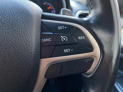 2014 Jeep GRAND CHEROKEE - Thumbnail