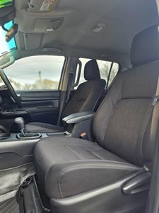 2020 Toyota Hilux - Thumbnail