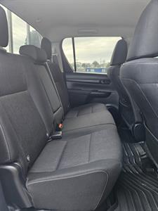 2020 Toyota Hilux - Thumbnail