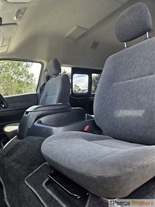 2017 Toyota Hiace - Thumbnail