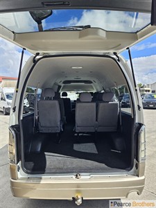 2017 Toyota Hiace - Thumbnail