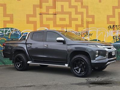 2020 Mitsubishi Triton - Thumbnail