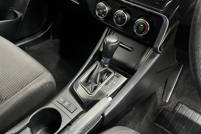 2016 Toyota Corolla - Thumbnail