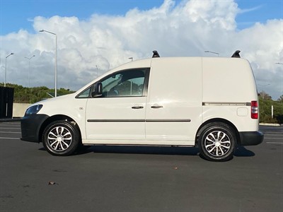 2016 Volkswagen Caddy - Thumbnail
