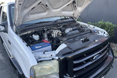2004 Ford F250 - Thumbnail