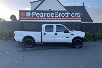 2004 Ford F250 - Thumbnail