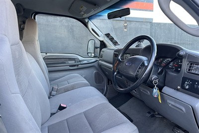 2004 Ford F250 - Thumbnail