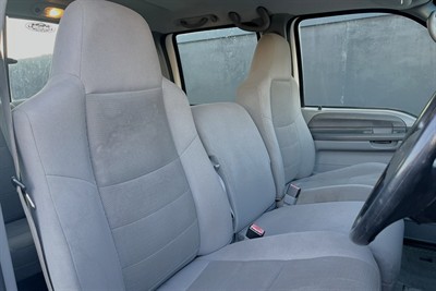 2004 Ford F250 - Thumbnail