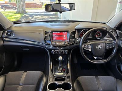 2016 Holden Commodore - Thumbnail