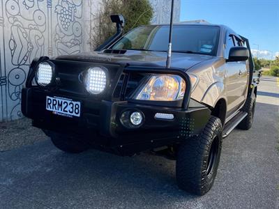 2005 Toyota Hilux - Thumbnail