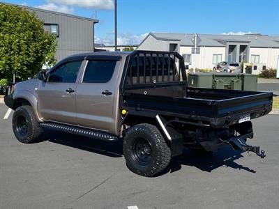 2005 Toyota Hilux - Thumbnail