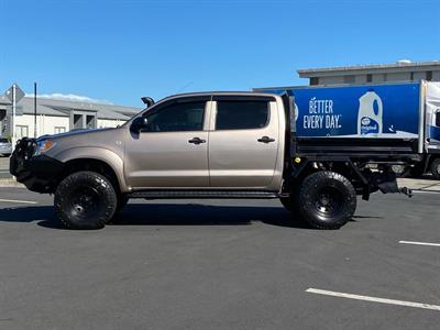 2005 Toyota Hilux - Thumbnail