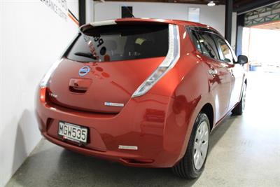 2013 Nissan Leaf - Thumbnail