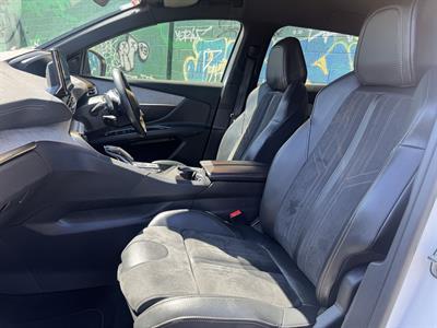 2021 Peugeot 3008 - Thumbnail