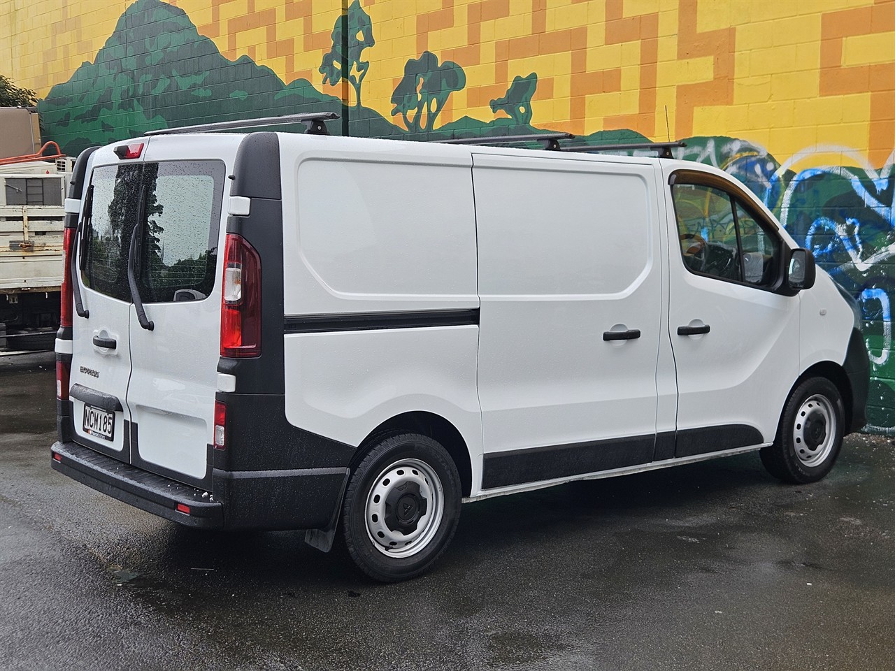 2020 Mitsubishi Express
