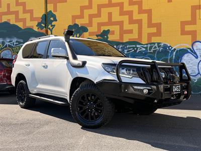 2018 Toyota Land Cruiser Prado