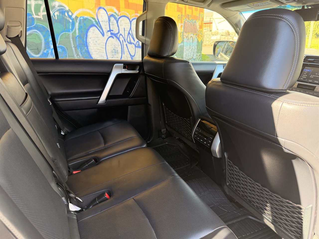 2018 Toyota Land Cruiser Prado