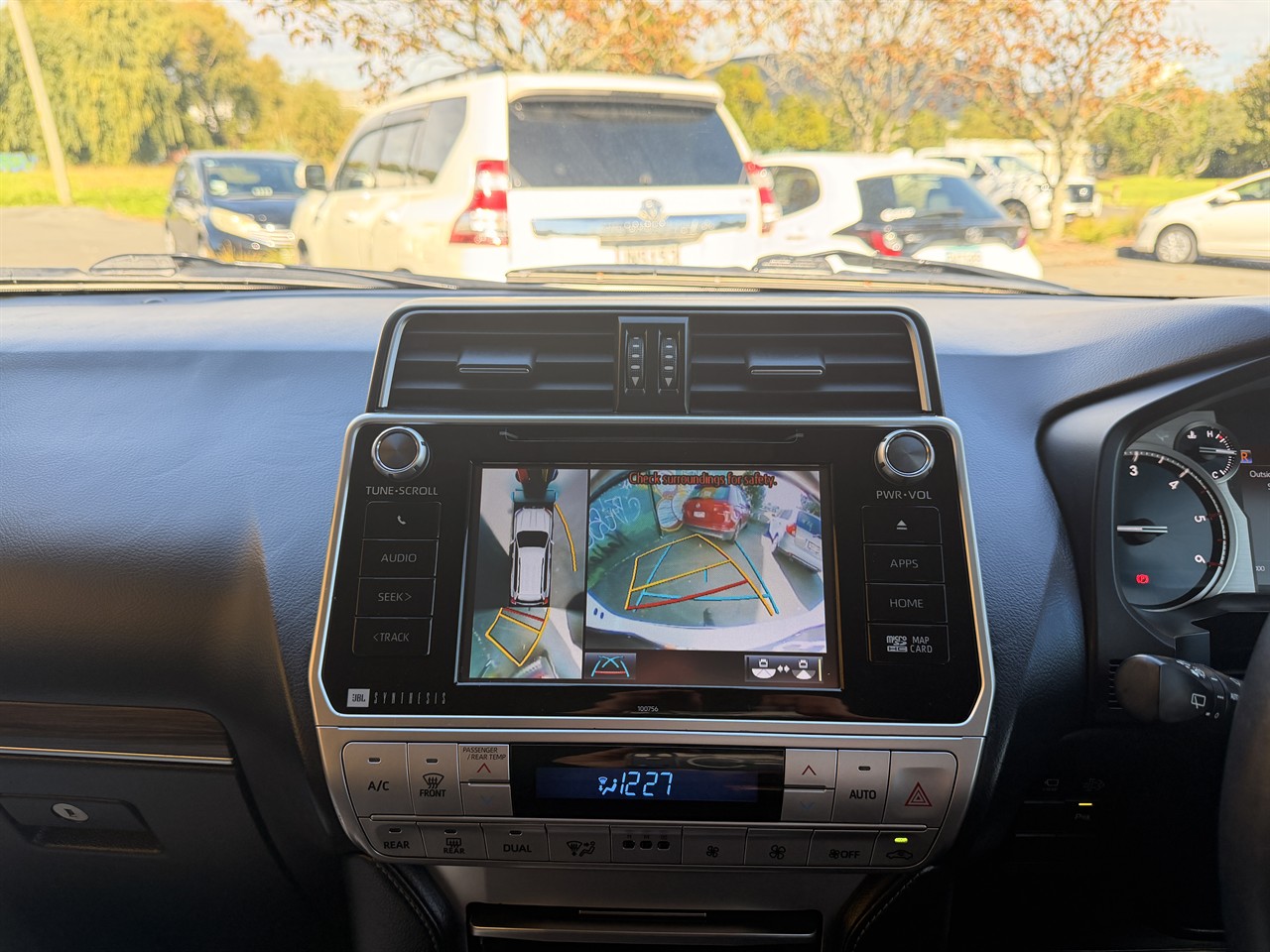 2018 Toyota Land Cruiser Prado