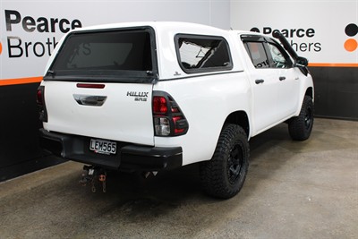 2018 Toyota Hilux - Thumbnail