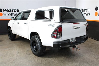 2018 Toyota Hilux - Thumbnail