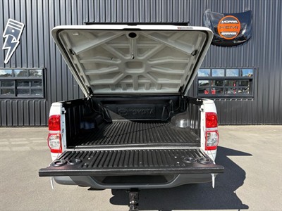 2014 Toyota Hilux - Thumbnail