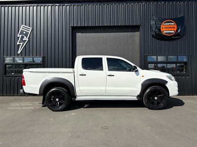2014 Toyota Hilux - Thumbnail
