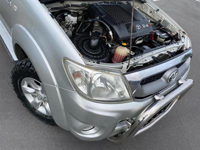 2011 Toyota Hilux - Thumbnail