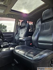 2015 Mitsubishi Pajero - Thumbnail