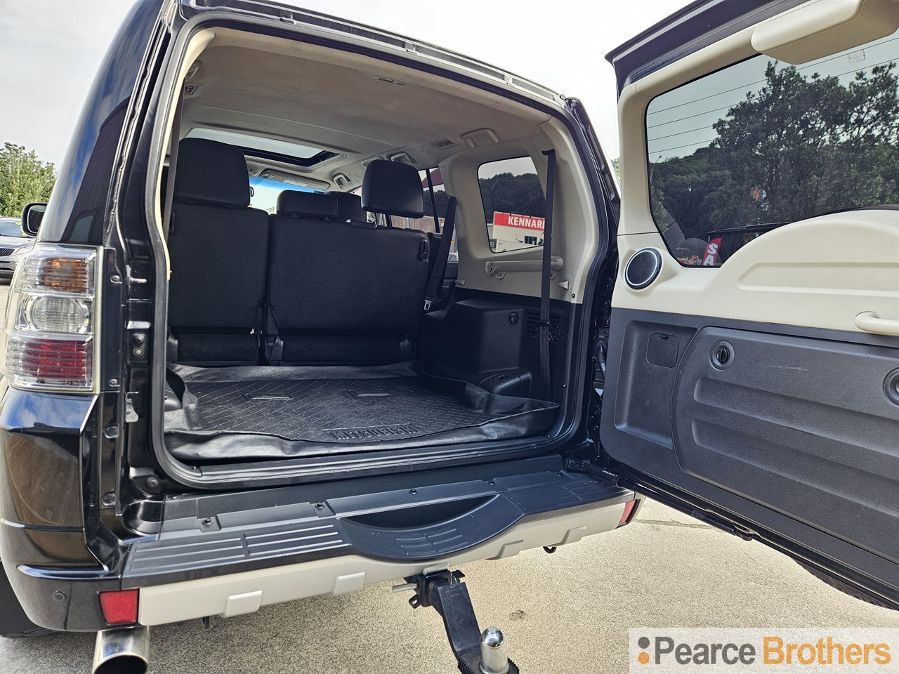 2015 Mitsubishi Pajero