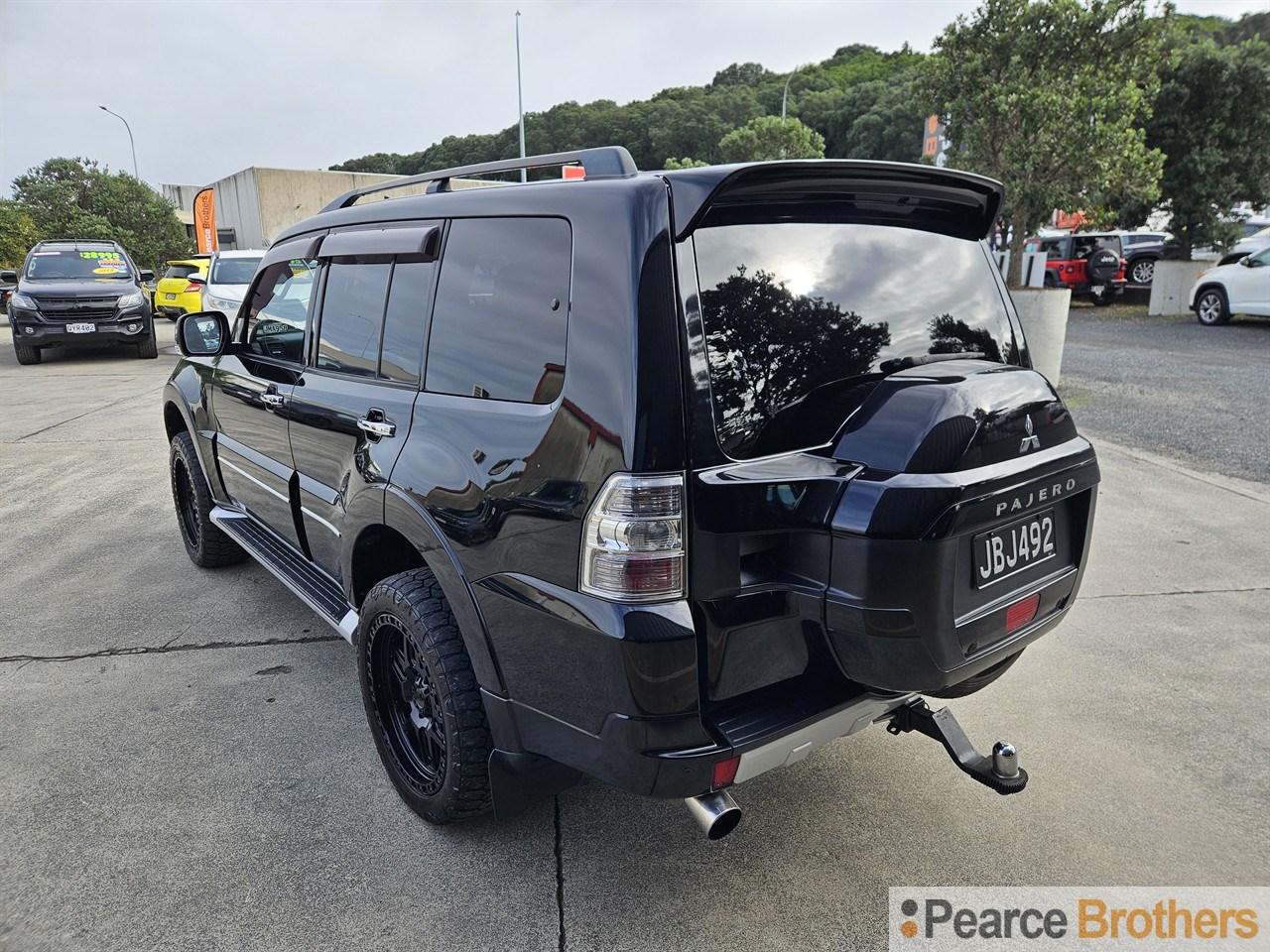 2015 Mitsubishi Pajero