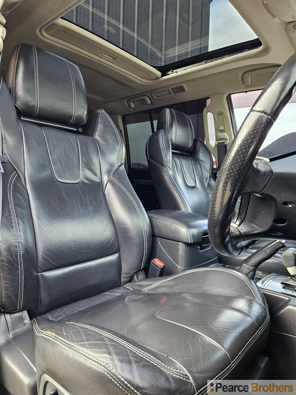 2015 Mitsubishi Pajero