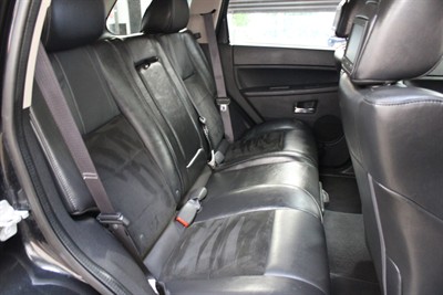 2010 Jeep Grand Cherokee - Thumbnail