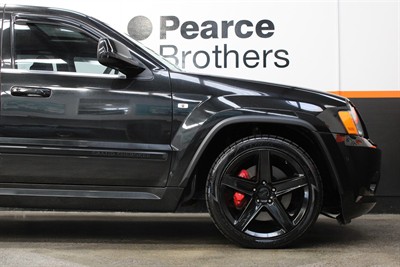 2010 Jeep Grand Cherokee - Thumbnail