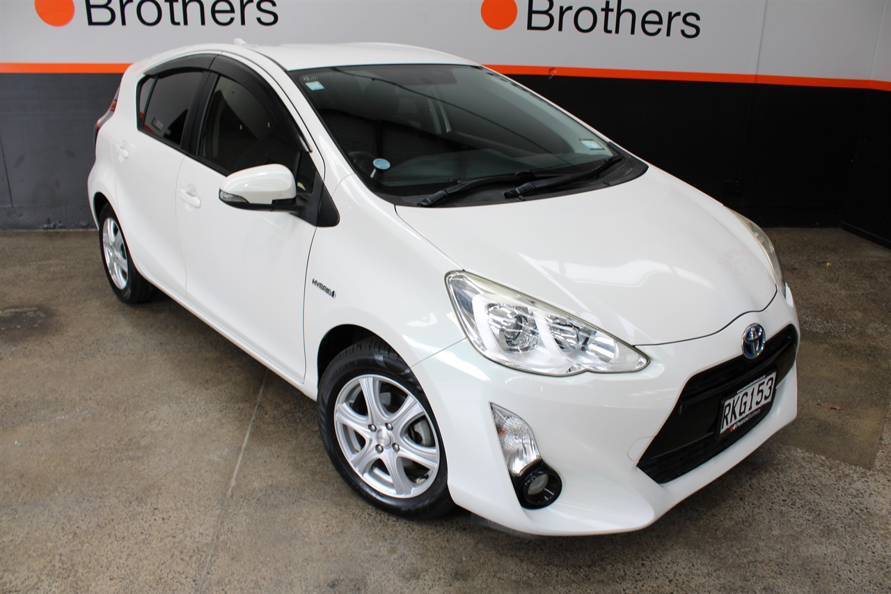 2015 Toyota Aqua