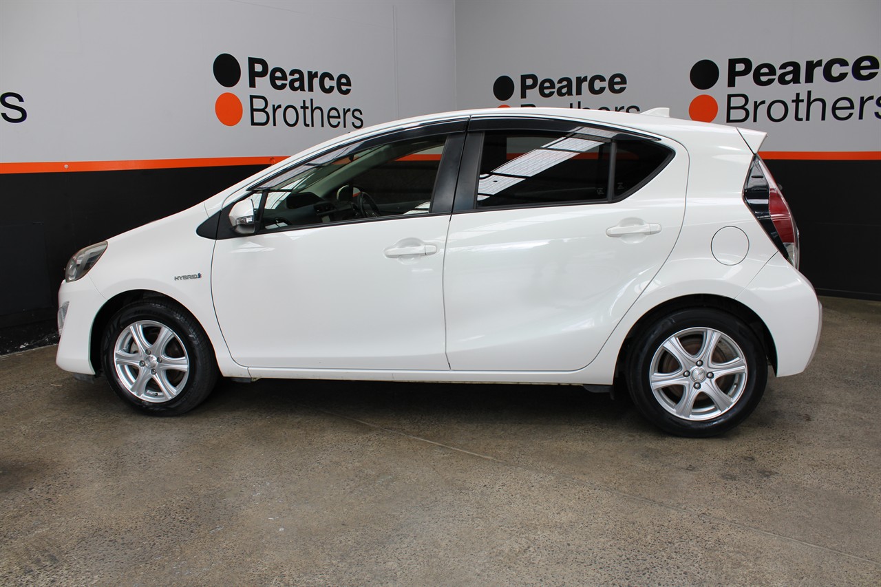 2015 Toyota Aqua