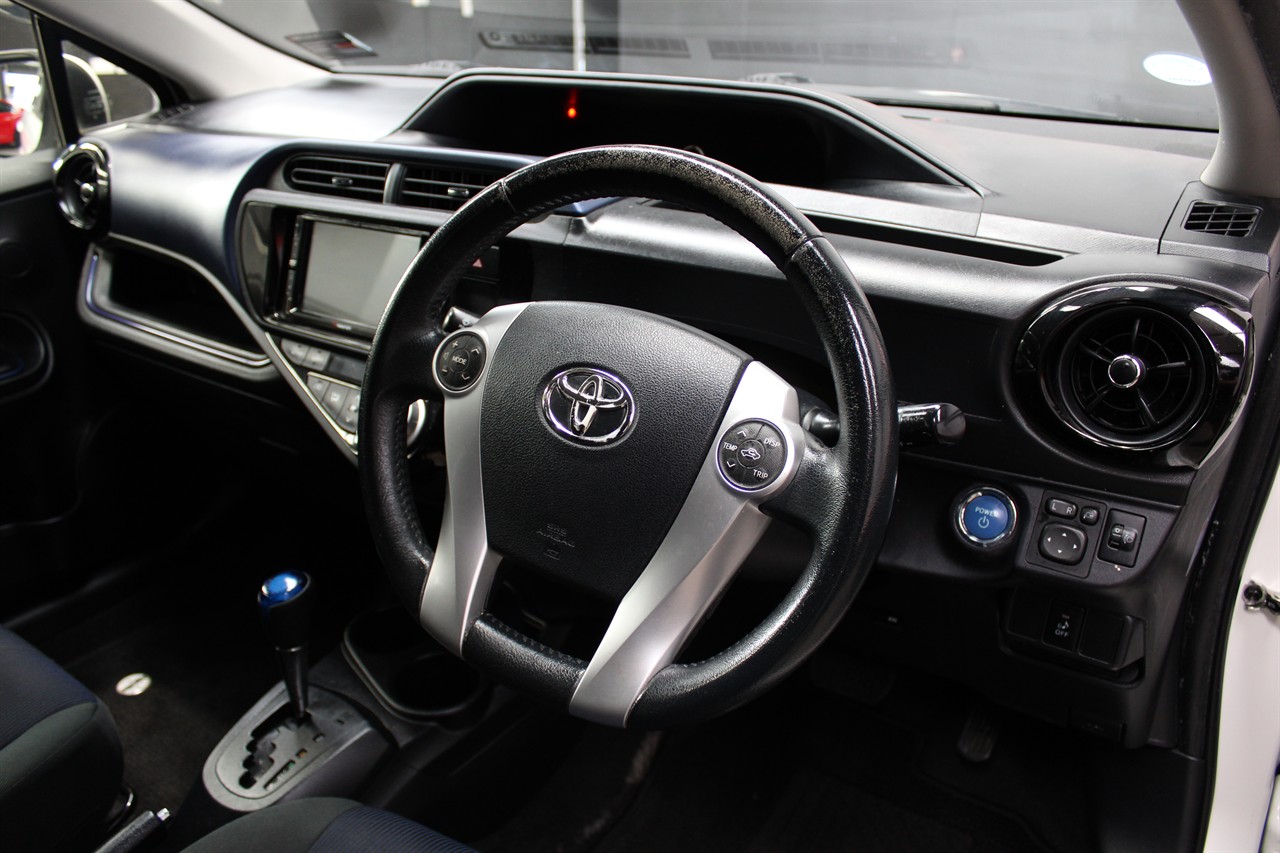 2015 Toyota Aqua