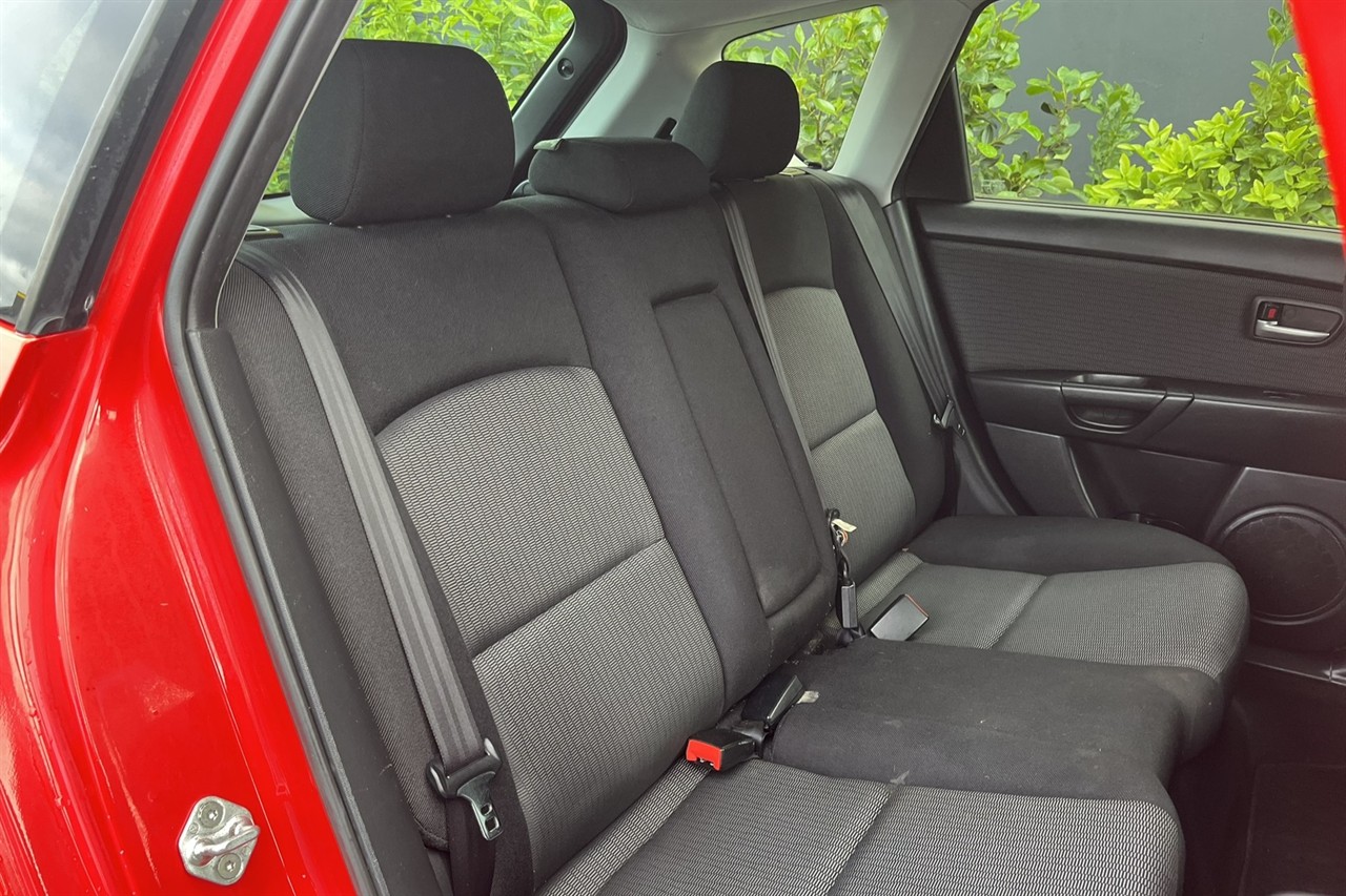 2007 Mazda Axela