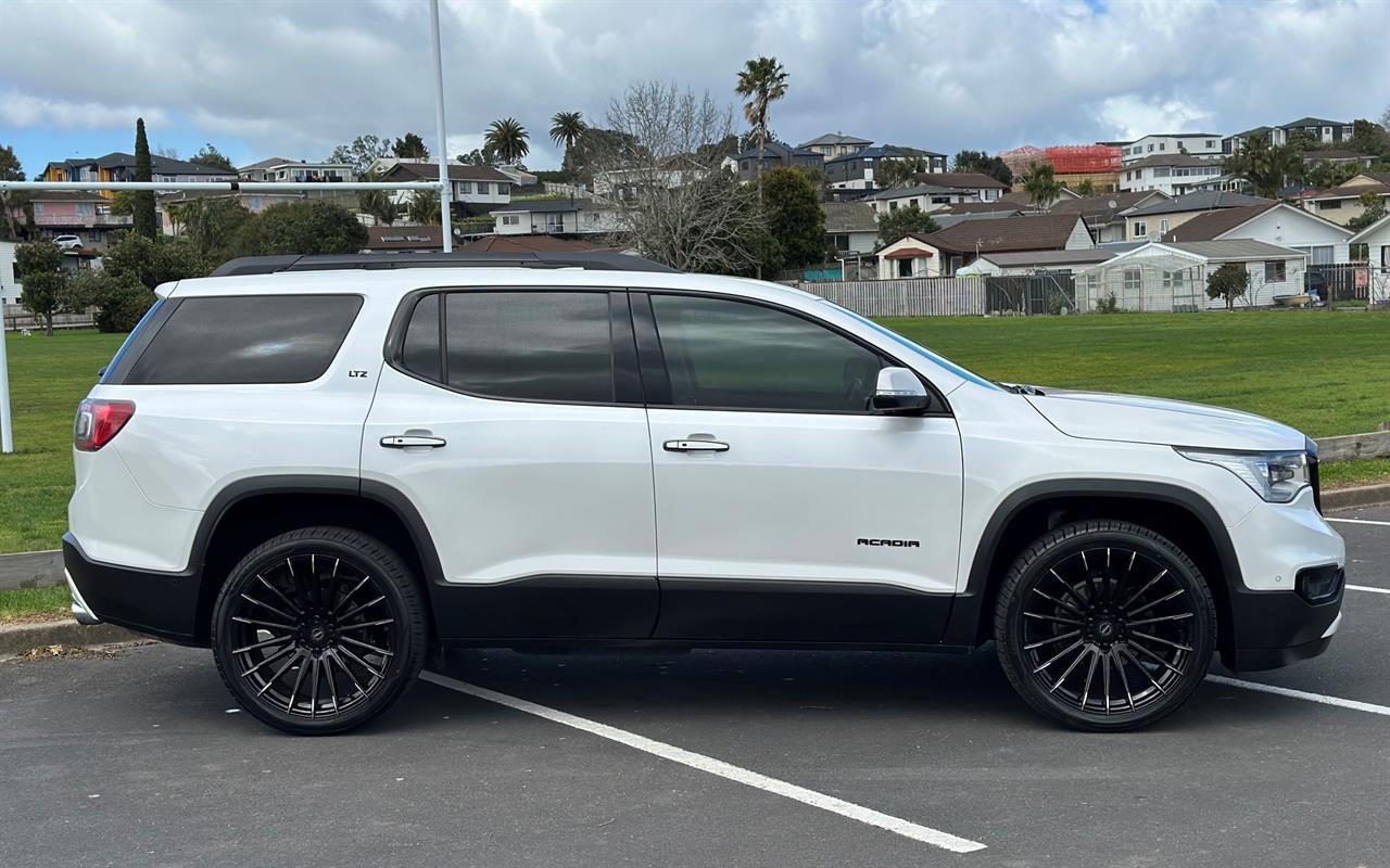 2019 Holden Acadia